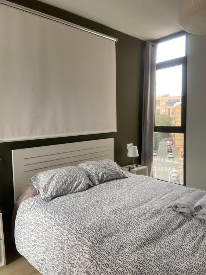 Apartamentos 16:9 Playa Suites Almeria Bagian luar foto