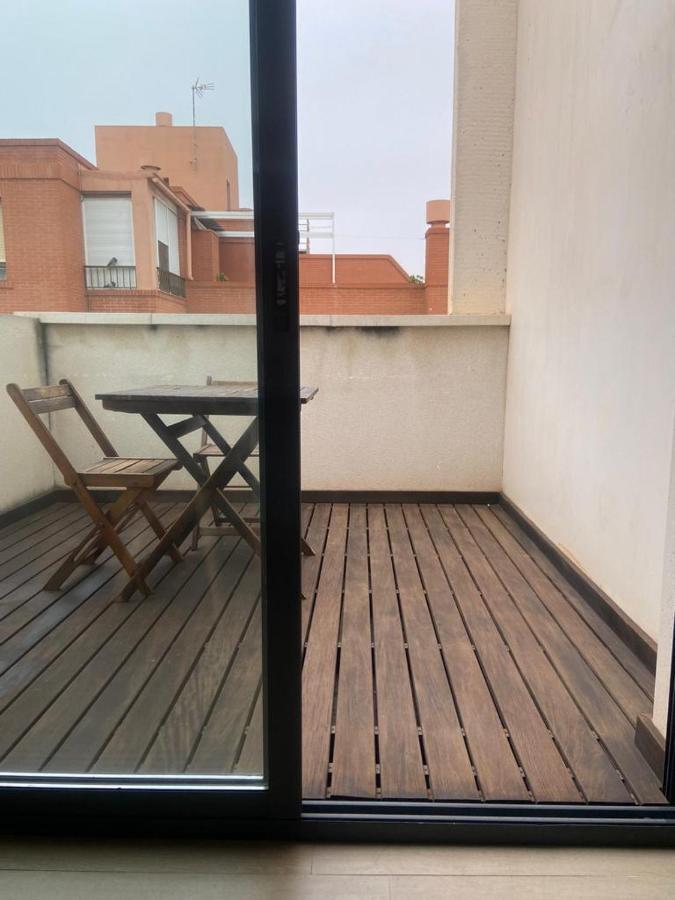 Apartamentos 16:9 Playa Suites Almeria Bagian luar foto